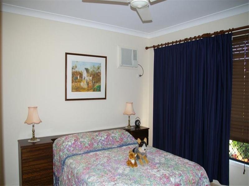 7 St Albans Road, Mount Louisa QLD 4814