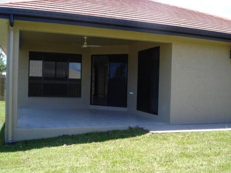 60 Woodwark Drive, Bushland Beach QLD 4818