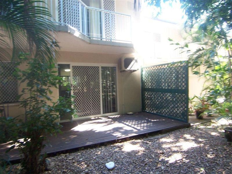 2/19 Second Avenue, Railway Estate QLD 4810