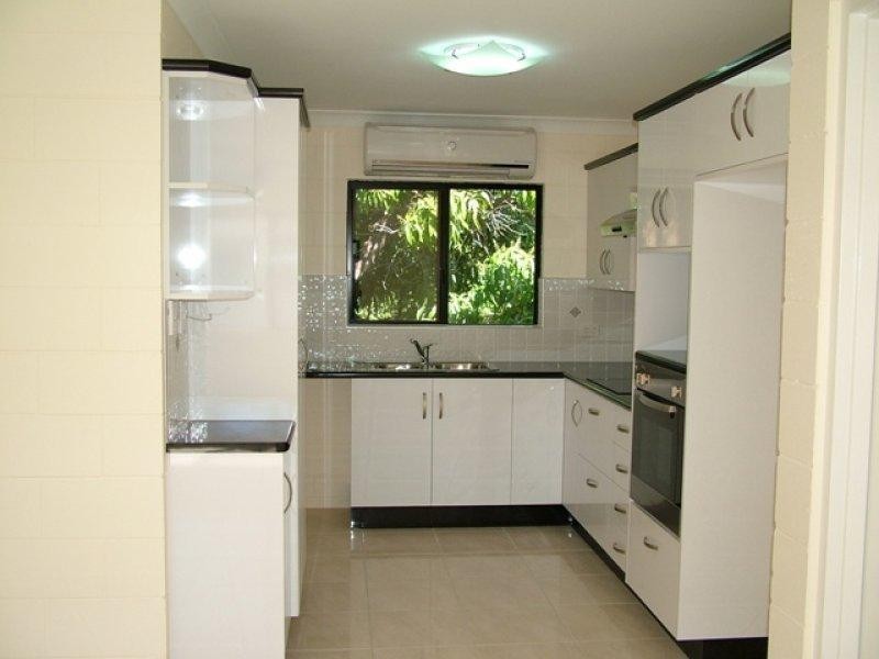 28 Norris Street, Hermit Park QLD 4812