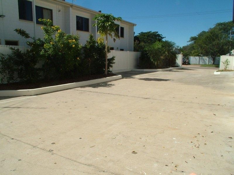 28 Norris Street, Hermit Park QLD 4812