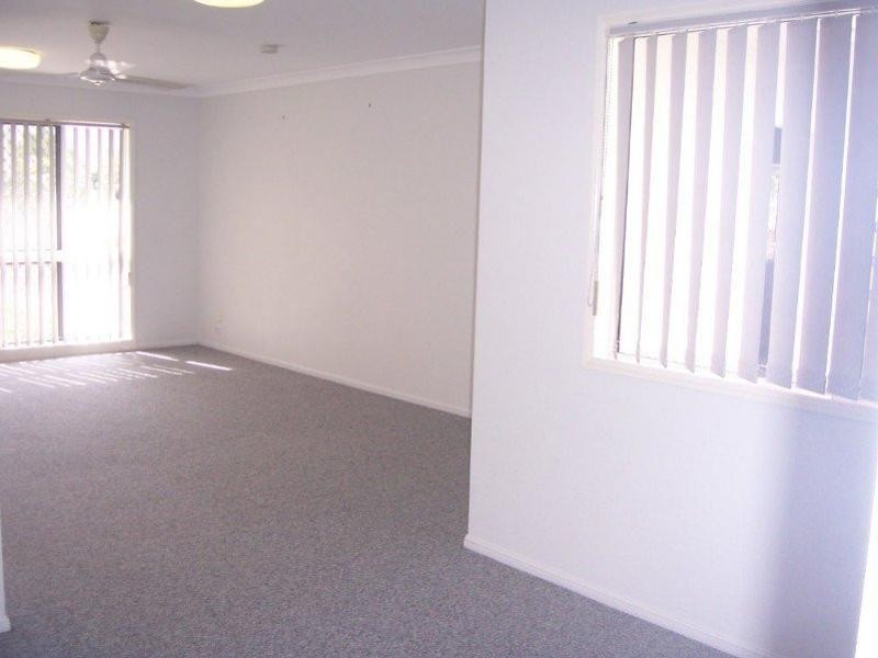 158 Kern Brothers Drive, Kirwan QLD 4817