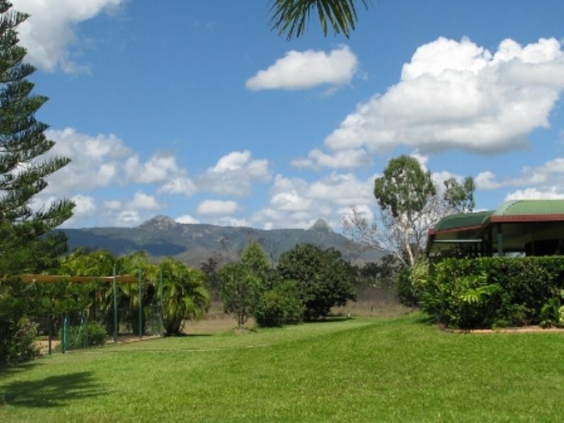 82 Dunlop Street, Kelso QLD 4815