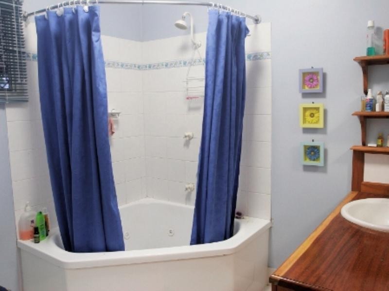 82 Dunlop Street, Kelso QLD 4815