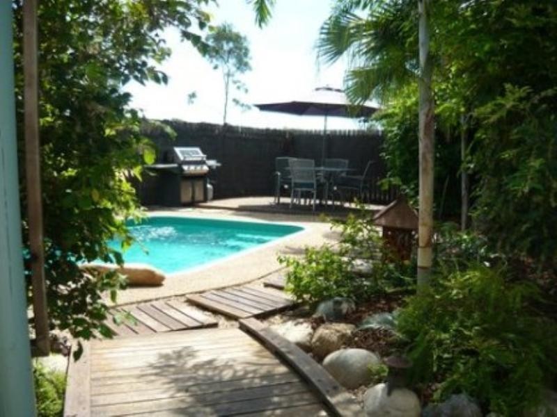 6 Jamar Court, Burdell QLD 4818