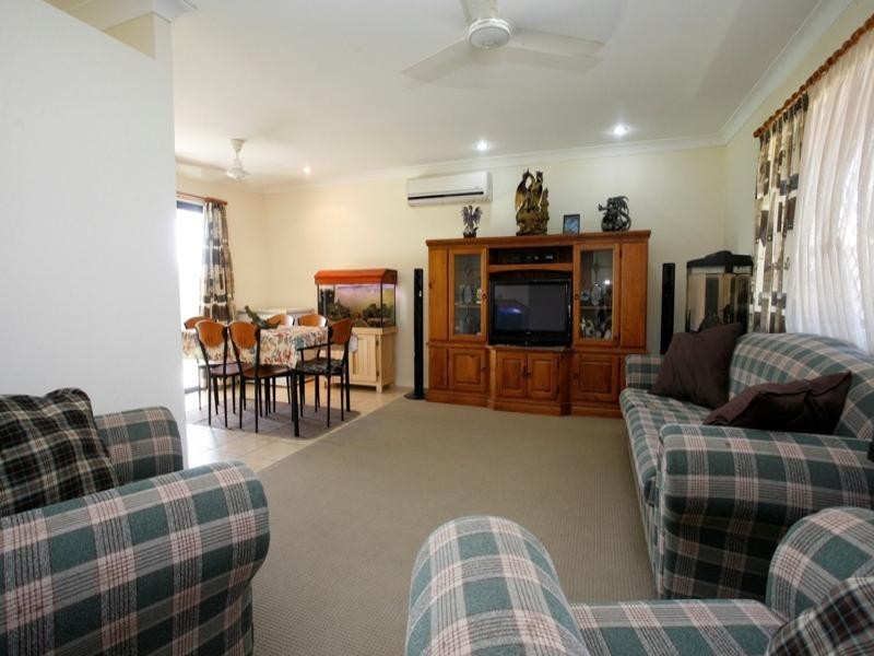 11 Saxby Court, Mount Louisa QLD 4814