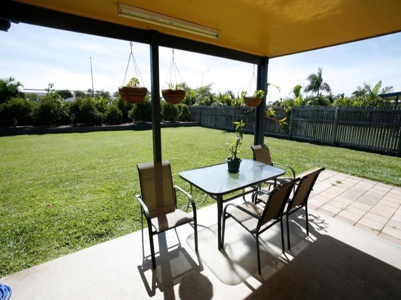 11 Saxby Court, Mount Louisa QLD 4814