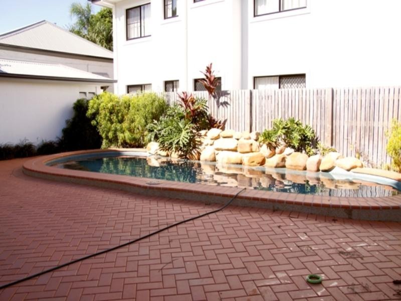 7/38 Percy Street, West End QLD 4810