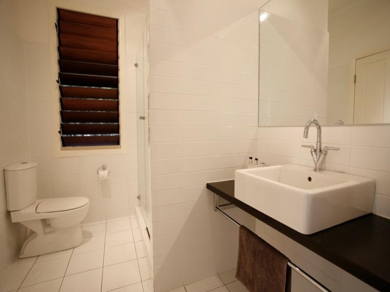 6 Edwards Street WEST End, Townsville QLD 4810