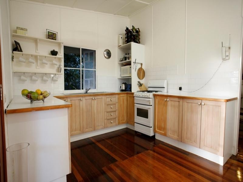 6 Edwards Street WEST End, Townsville QLD 4810