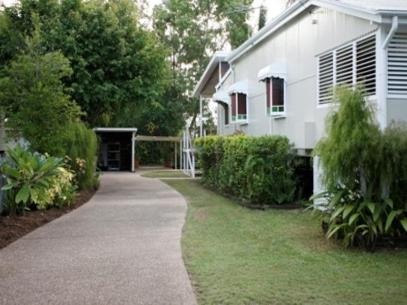 6 Edwards Street WEST End, Townsville QLD 4810