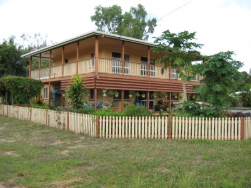 32 Madelaine Drive, Balgal Beach QLD 4816