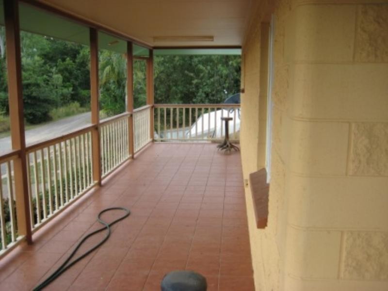 32 Madelaine Drive, Balgal Beach QLD 4816