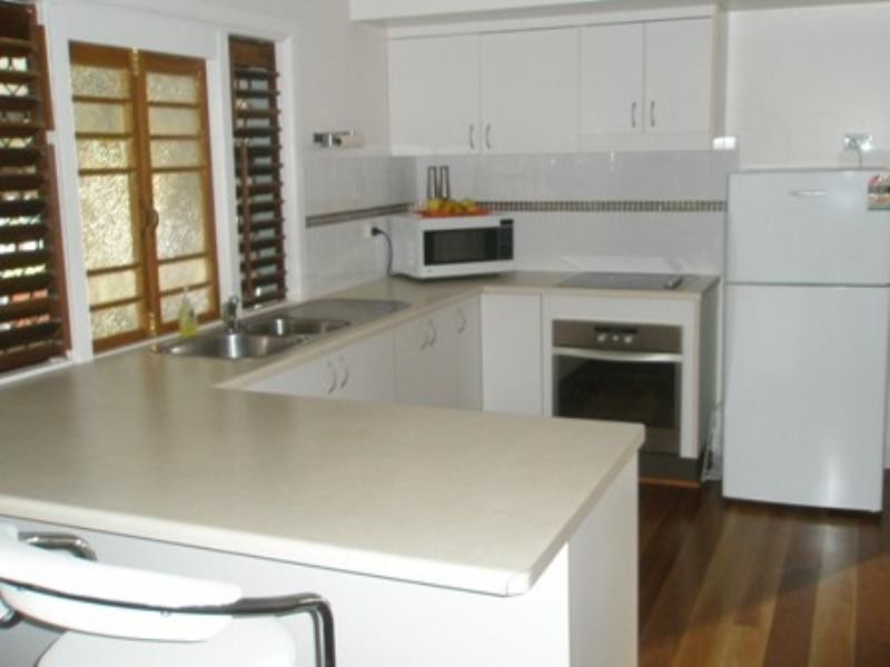 11 Ninth Avenue, Railway Estate QLD 4810