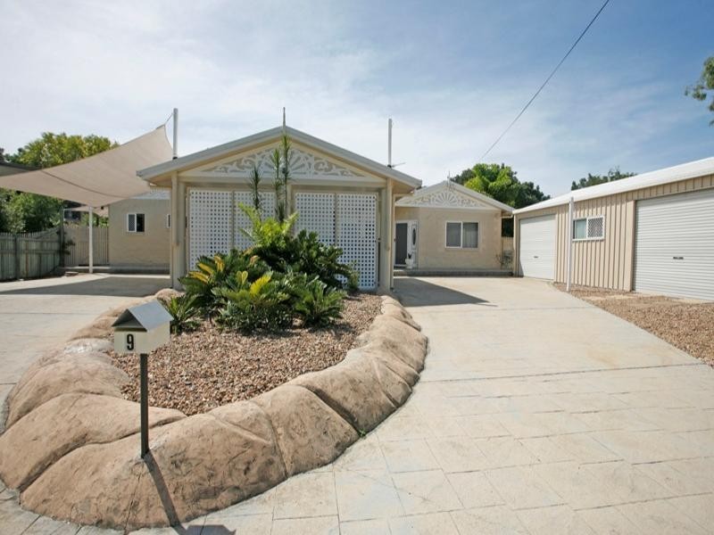 9 Rumbala Court, Bushland Beach QLD 4818