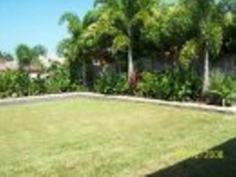 6 Monaro Circuit, Mount Louisa QLD 4814