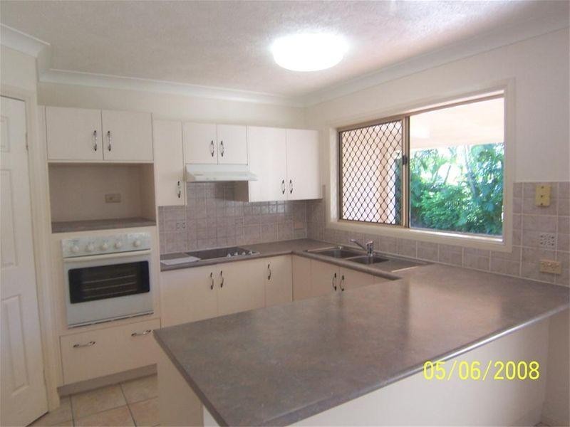 128 River Park Drive, Annandale QLD 4814