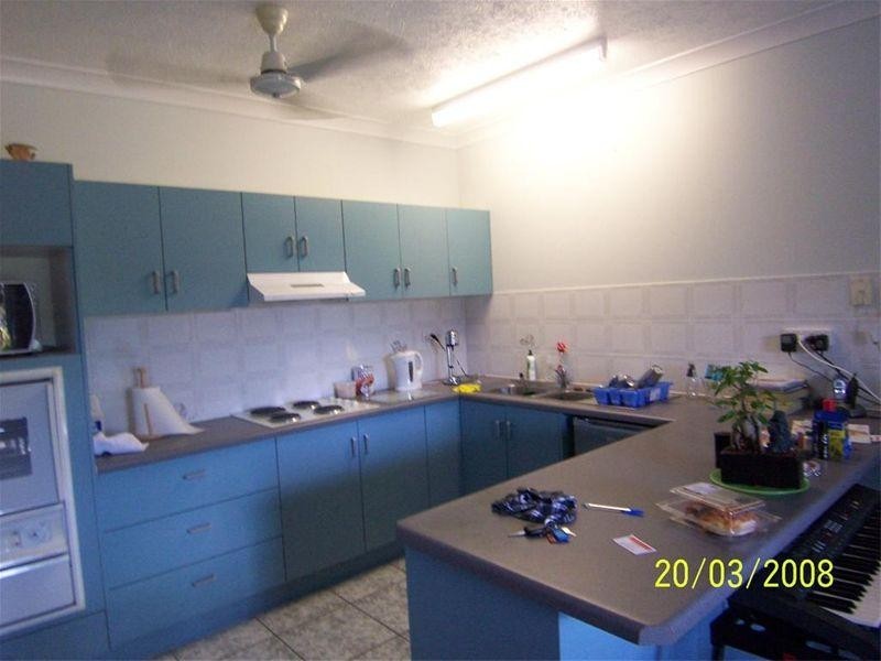 2/25 Lindsay Street, Rosslea QLD 4812