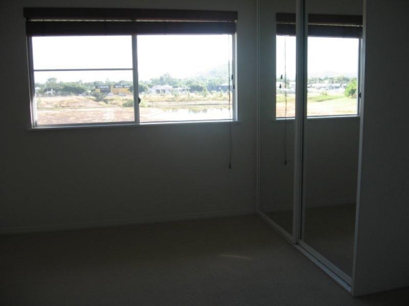 22/16-22 Martinez Avenue West End, Townsville QLD 4810
