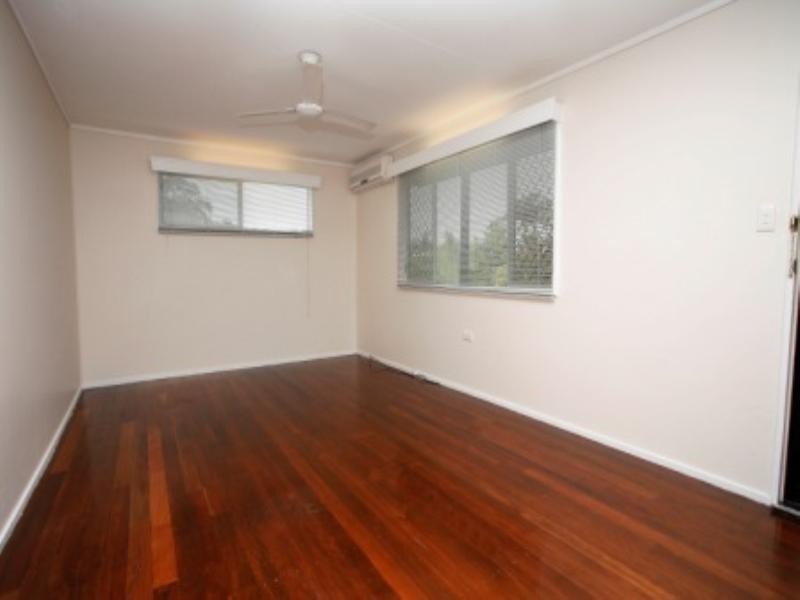 5 Majanna Street, Mount Louisa QLD 4814