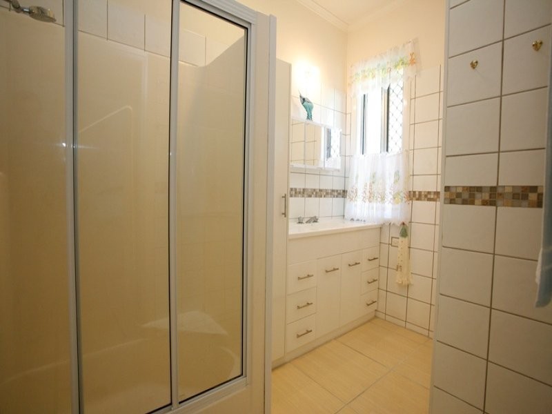 11 Burns Street, Aitkenvale QLD 4814