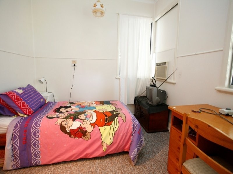 11 Burns Street, Aitkenvale QLD 4814