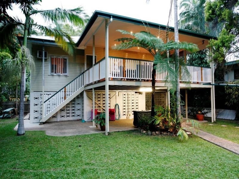 18 Wentworth Avenue, Mundingburra QLD 4812