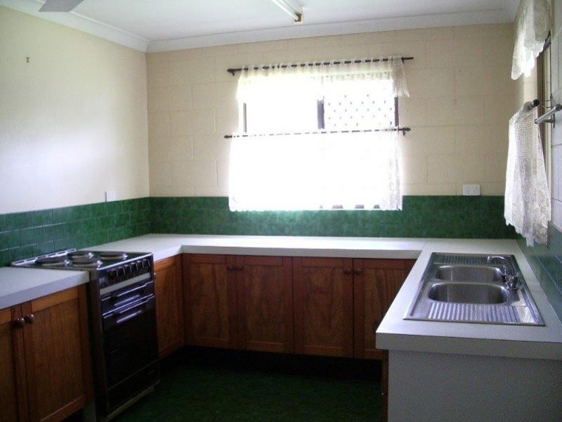 77 Yolanda Drive, Annandale QLD 4814