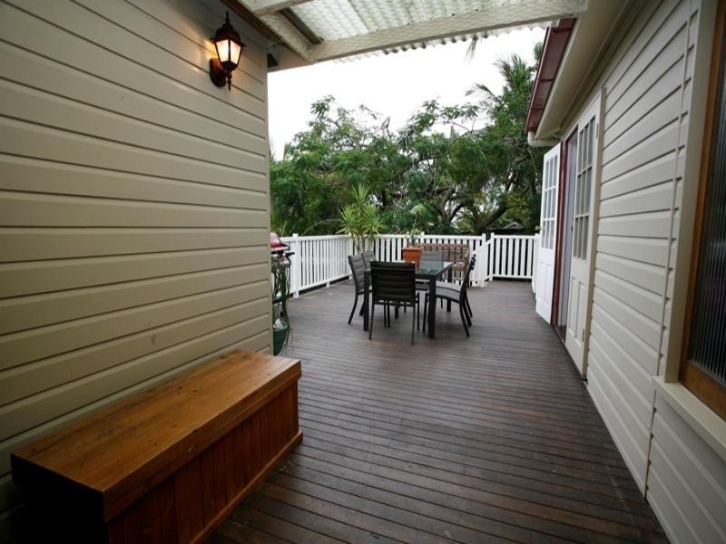 10 Edwards Street, WEST End, Townsville QLD 4810