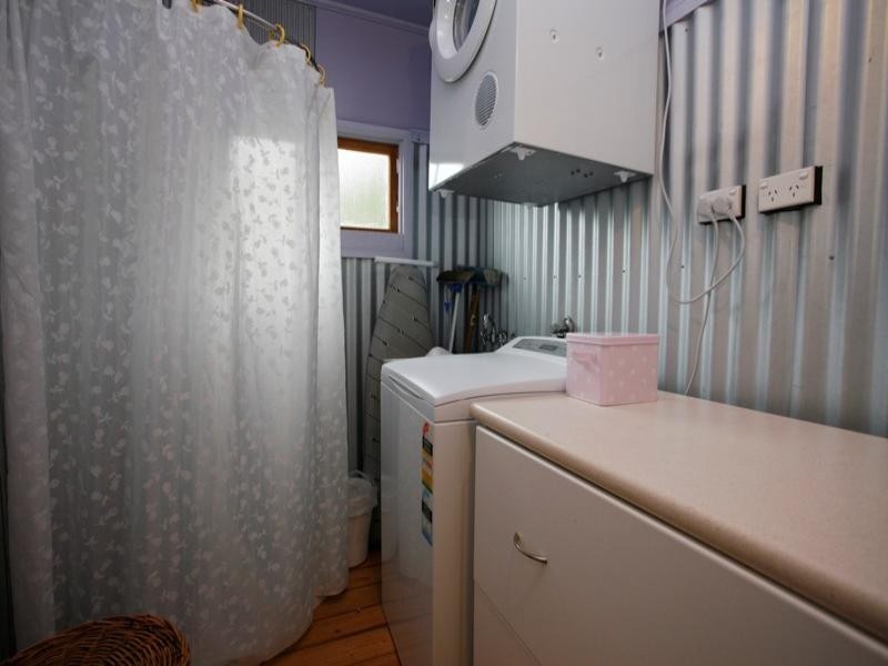 10 Edwards Street, WEST End, Townsville QLD 4810