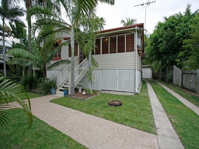 10 Edwards Street, WEST End, Townsville QLD 4810