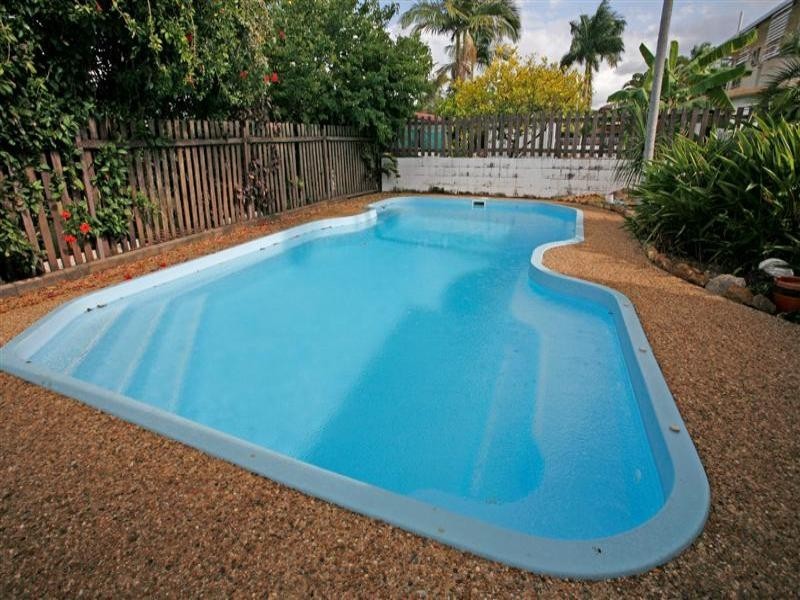 60 Albert Street, Cranbrook QLD 4814