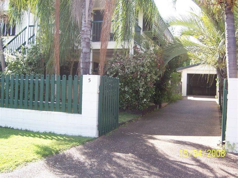 1/5 Shaw Street TOWNSVILLE, West End QLD 4810