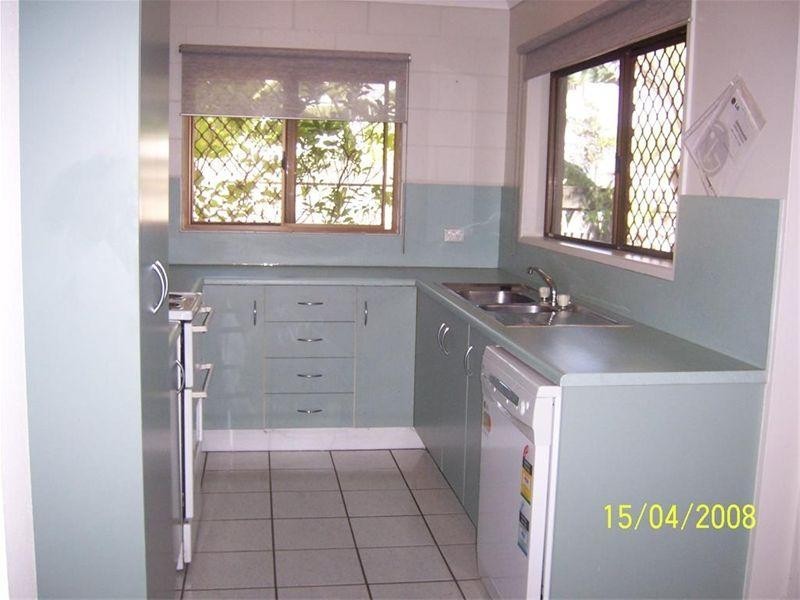 1/5 Shaw Street TOWNSVILLE, West End QLD 4810