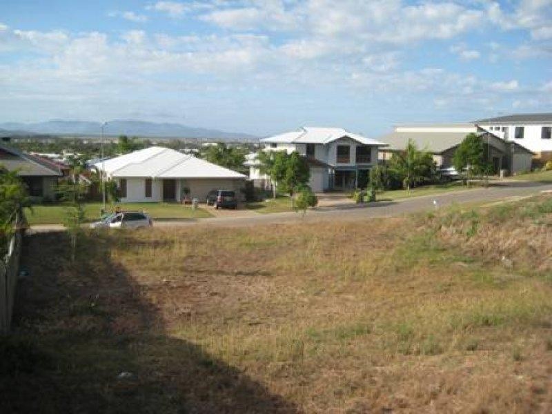 18 Alpine Court, Mount Louisa QLD 4814