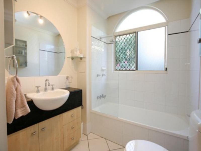 1/18 The Strand, North Ward QLD 4810