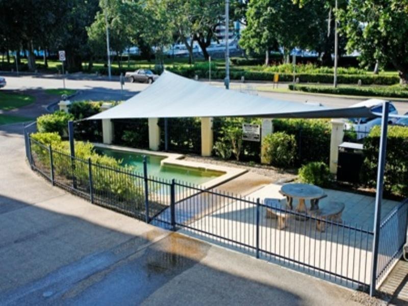 1/18 The Strand, North Ward QLD 4810