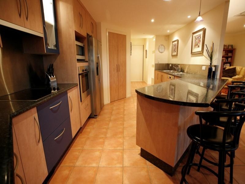 17 Riviera Circuit, Kirwan QLD 4817