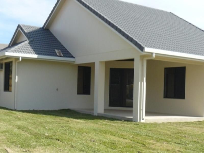 14 Parklands Drive, Mount Louisa QLD 4814