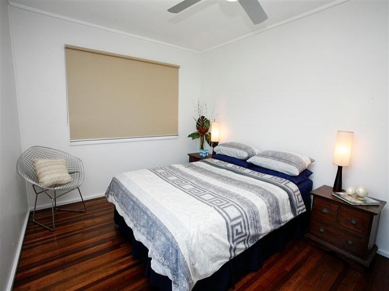 28 Poinciana Street, Cranbrook QLD 4814