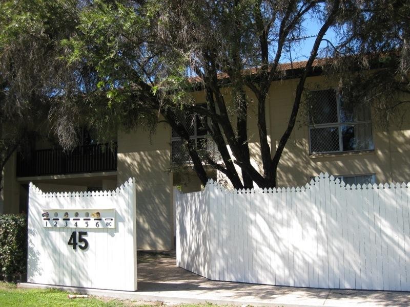 45 Henry Street ‘WEST END’, Townsville QLD 4810