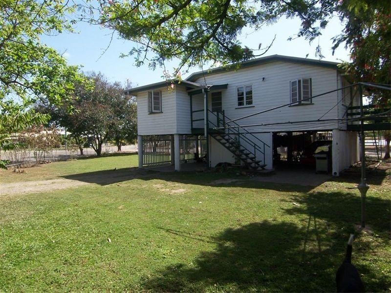 21 Gleeson Street, Hermit Park QLD 4812