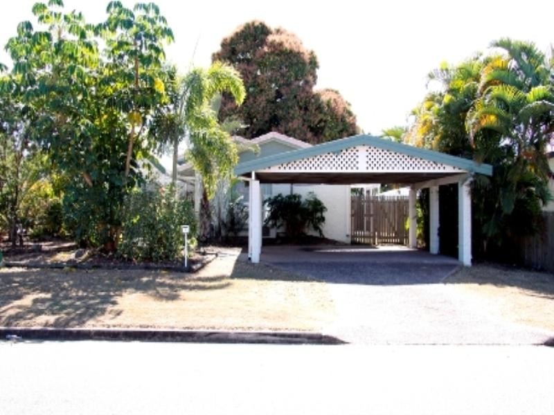 2 Courtney Street, Cranbrook QLD 4814