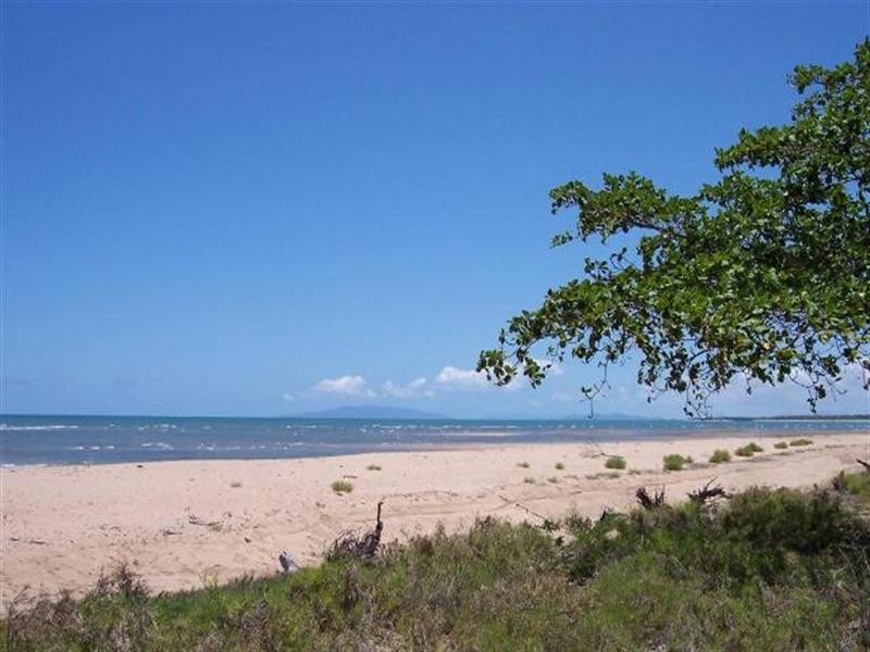 10 Saltwater Drive, Toomulla QLD 4816