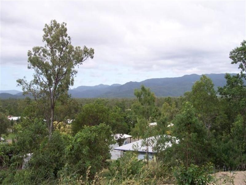 10 Saltwater Drive, Toomulla QLD 4816