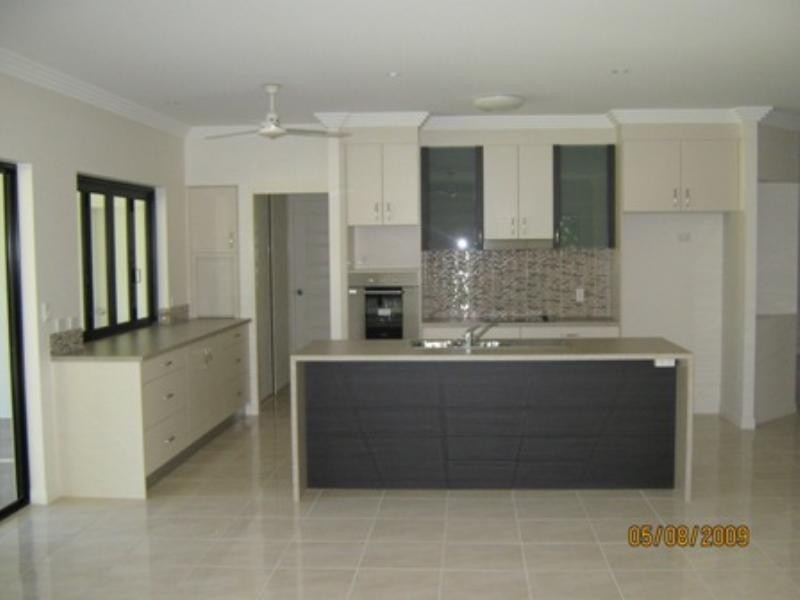 9 Norfolk Place, Douglas QLD 4814