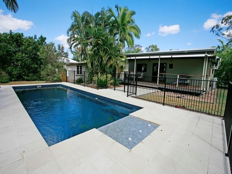 9 Enright Street, Mysterton QLD 4812