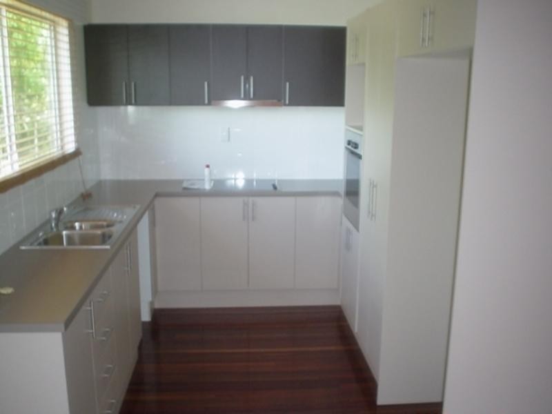 13 Chauncy Crescent, Douglas QLD 4814