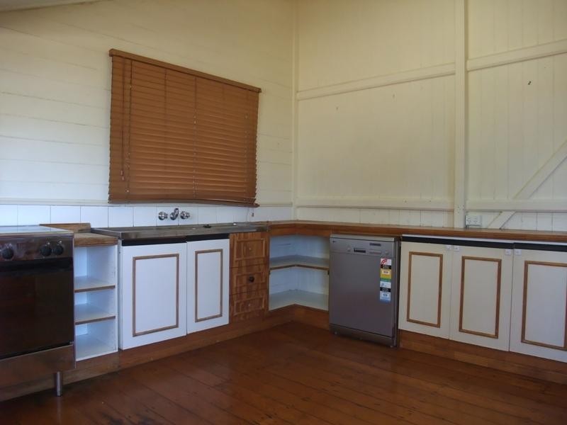 55 Sherriff Street, Hermit Park QLD 4812