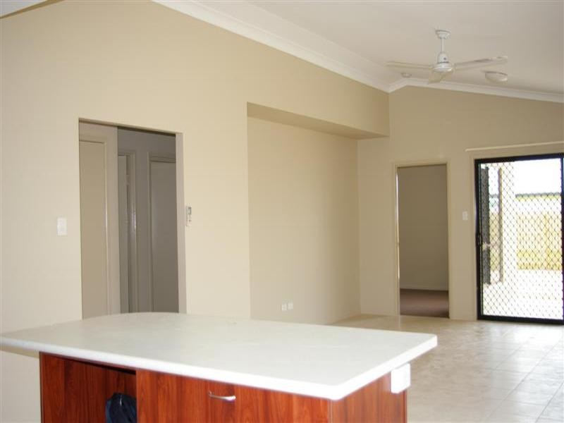 4 Limerick Way KINGSTON Park, Burdell QLD 4818